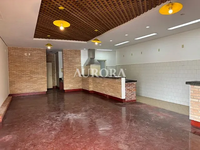 Loja com 102m², para alugar, no bairro Centro em Londrina