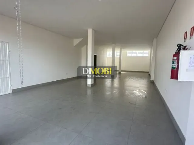 Loja com 160m², para alugar, no bairro Parque da Matriz em Cachoeirinha