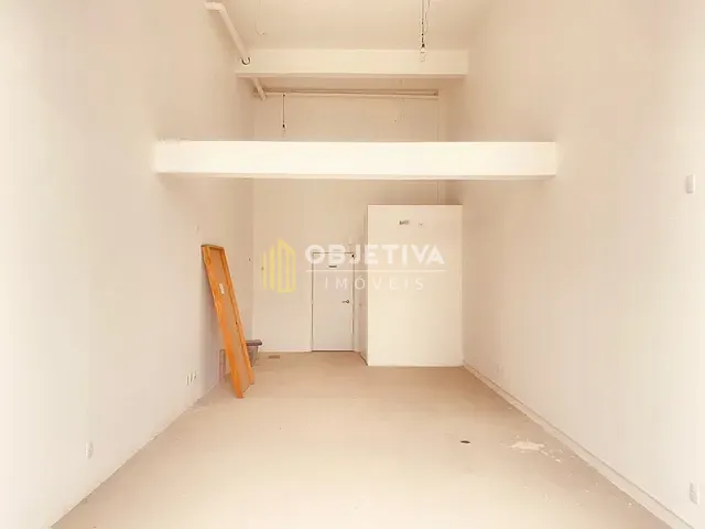 Loja com 110m², à venda ou para alugar, no bairro Pátria Nova em Novo Hamburgo