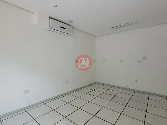 Loja para alugar, no bairro Jardim Botânico em Porto Alegre