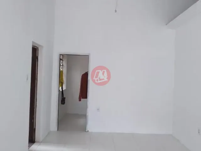 Loja à venda, no bairro Rio Branco em Porto Alegre