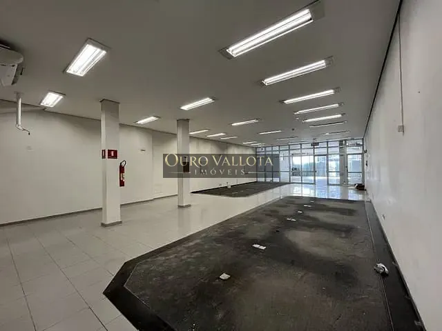 Loja com 634m², para alugar, no bairro Mooca em São Paulo
