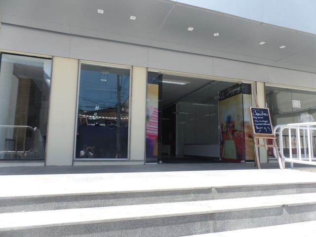 Foto do Loja - Loja para alugar, 9 m² por R$ 1.200/mês - Centro - São José dos Campos/SP | Kogake Empreendimentos Imobiliários Ltda