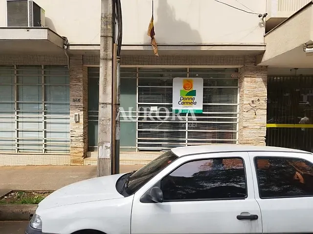 Loja com 558m², para alugar, no bairro Centro em Londrina