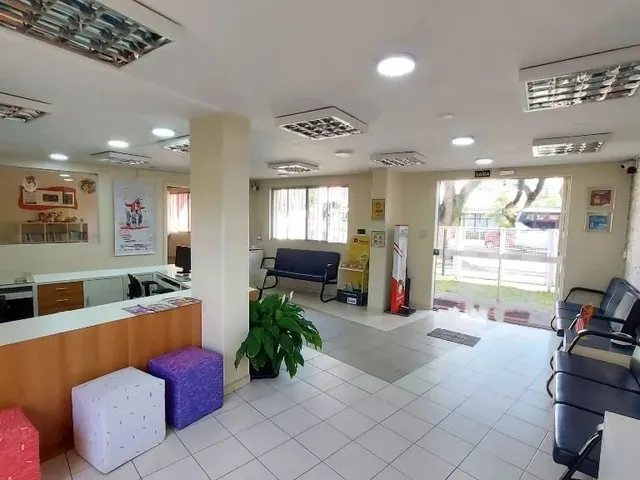 Loja à venda, no bairro Água Verde em Curitiba