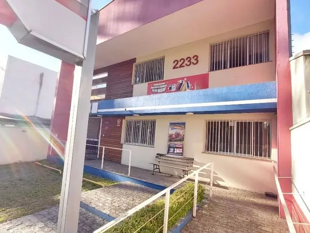 Loja à venda, no bairro Água Verde em Curitiba