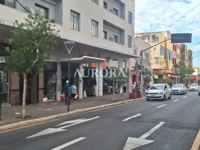 Loja com 140m², à venda, no bairro Centro em Londrina