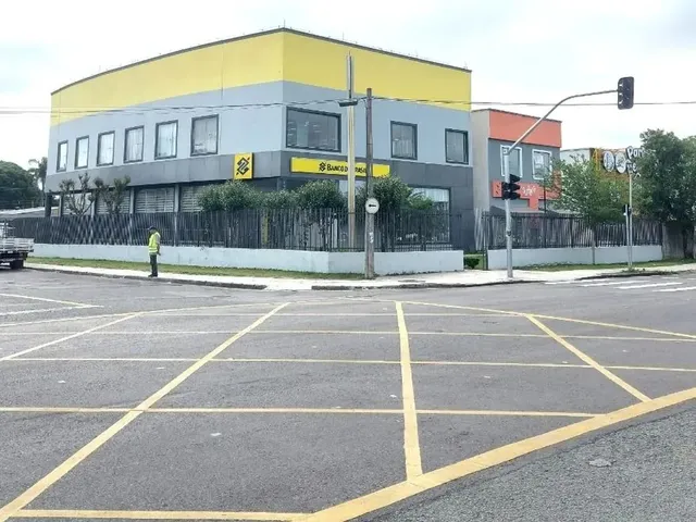 Loja à venda, no bairro Hauer em Curitiba