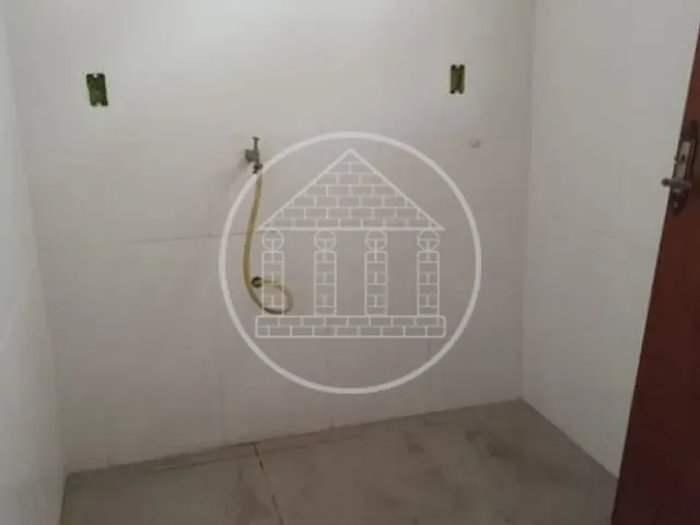 Loja com 75m², para alugar, no bairro Jardim Santa Francisca Cabrini em São Paulo