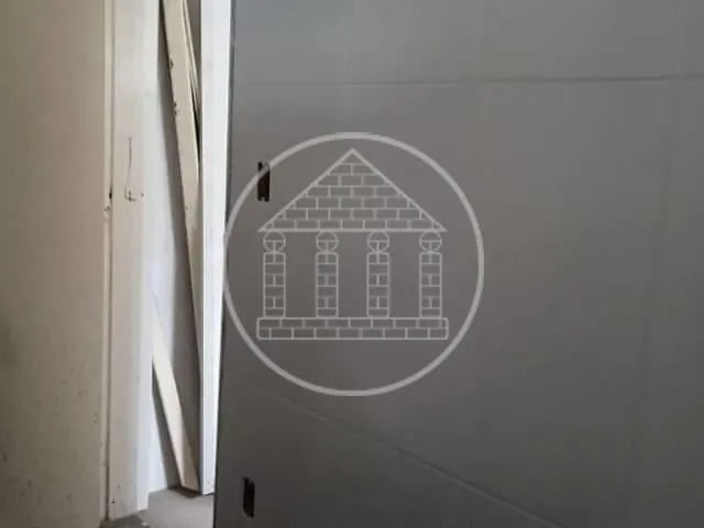 Loja com 75m², para alugar, no bairro Jardim Santa Francisca Cabrini em São Paulo