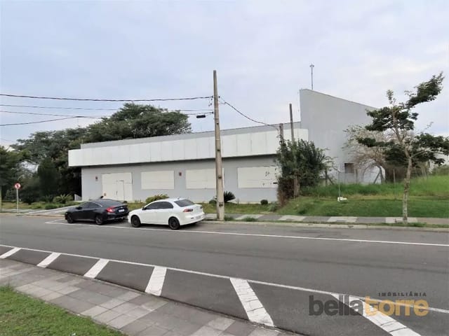 Loja para alugar, no bairro Uberaba em Curitiba