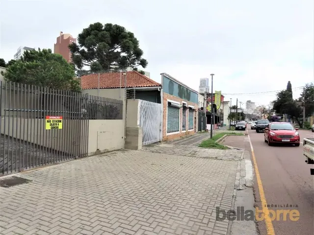 Loja para alugar, no bairro Centro Cívico em Curitiba