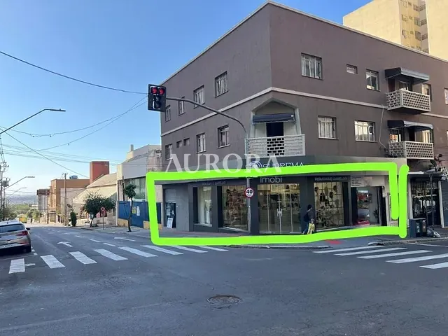Loja com 134m², à venda, no bairro Centro em Londrina