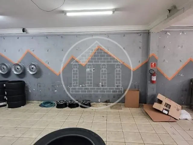 Loja com 129m², para alugar, no bairro Interlagos em São Paulo