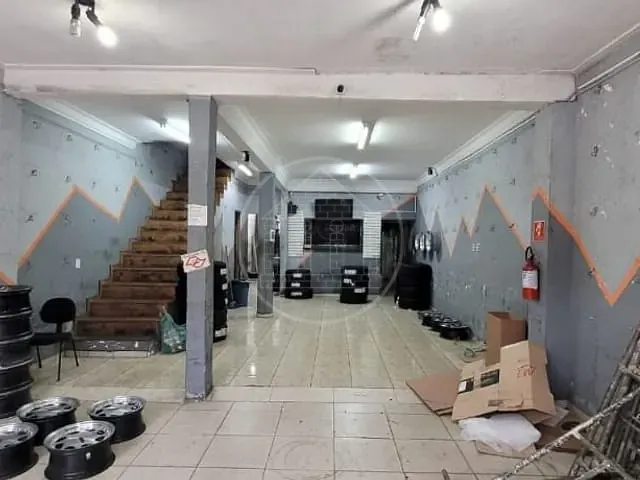 Loja com 129m², para alugar, no bairro Interlagos em São Paulo