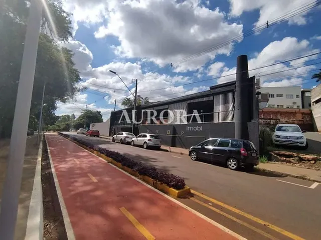 Loja com 400m², à venda ou para alugar, no bairro Lima Azevedo em Londrina