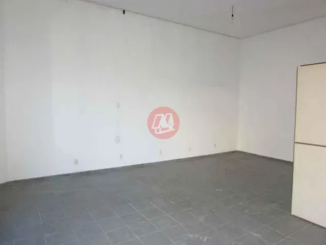 Loja com 46m², à venda, no bairro Bom Jesus em Porto Alegre