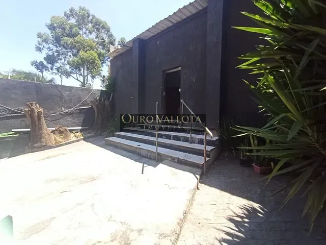 Loja com 600m², para alugar, no bairro Mooca em São Paulo