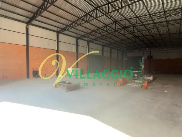 Loja com 1000m², à venda, no bairro Distrito Industrial Doutor Carlos Arnaldo e Silva em São José do Rio Preto