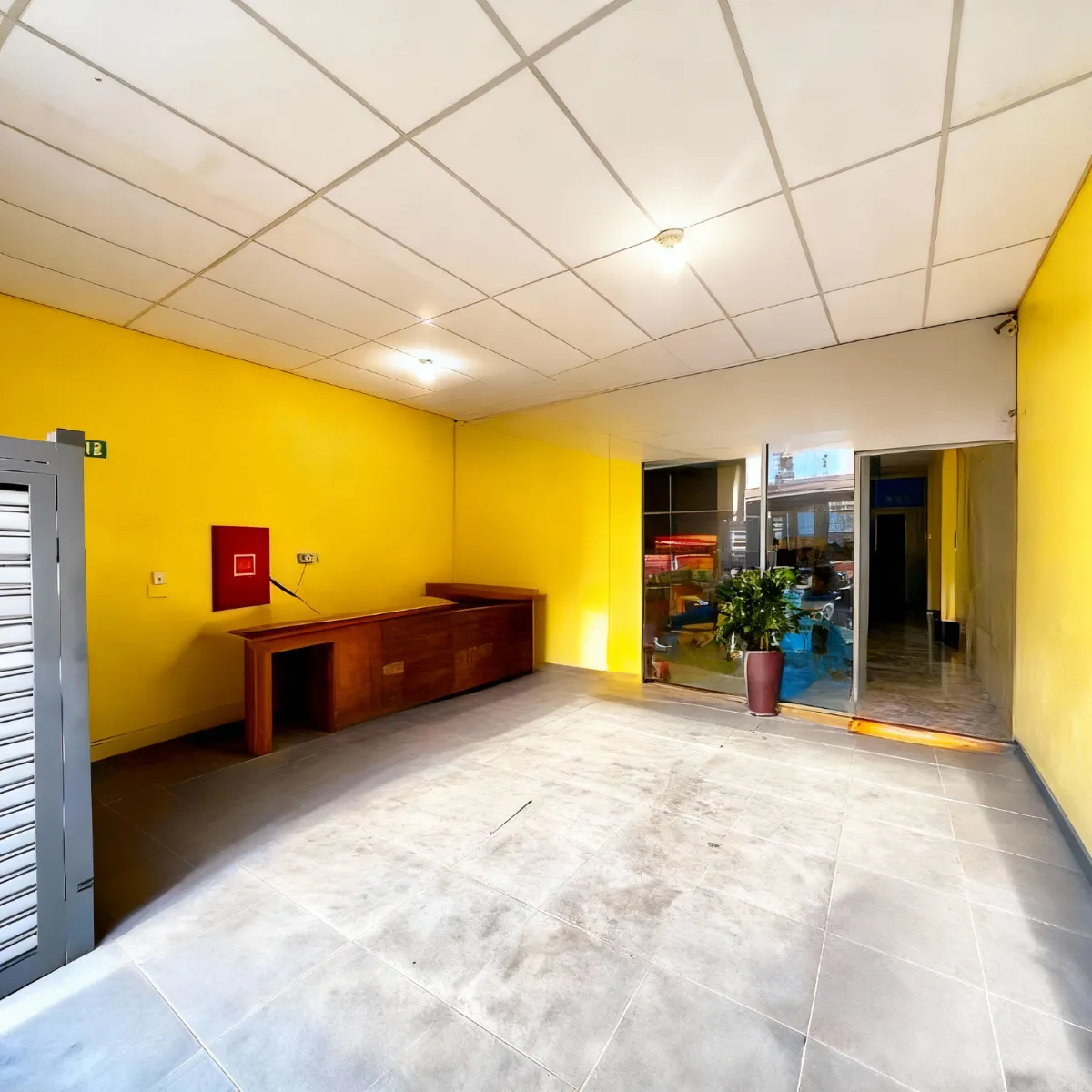 Loja de rua para venda em Bela Vista, 224m²