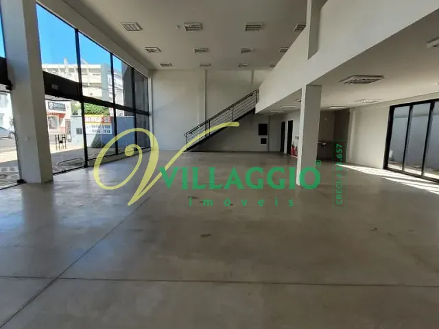 Loja com 313m², para alugar, no bairro Centro em São José do Rio Preto