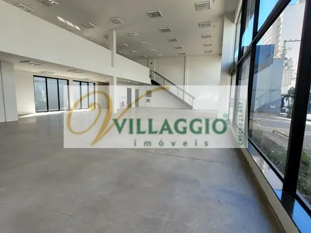 Loja com 313m², para alugar, no bairro Centro em São José do Rio Preto