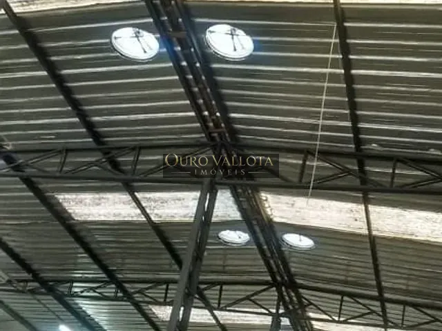 Loja com 460m², para alugar, no bairro Brás em São Paulo