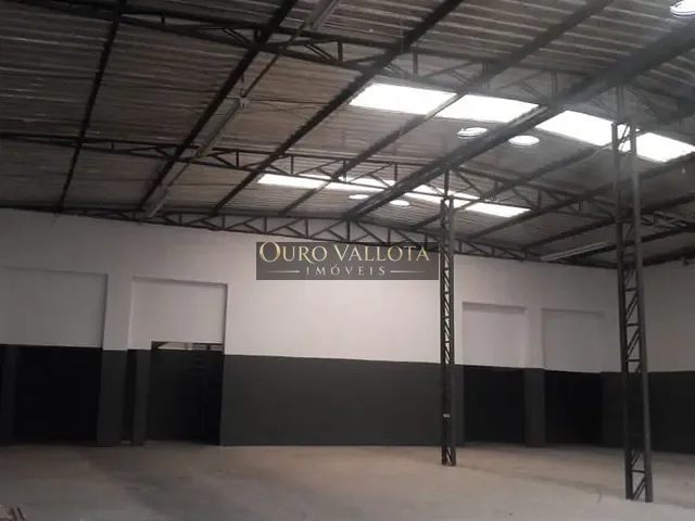 Loja com 460m², para alugar, no bairro Brás em São Paulo