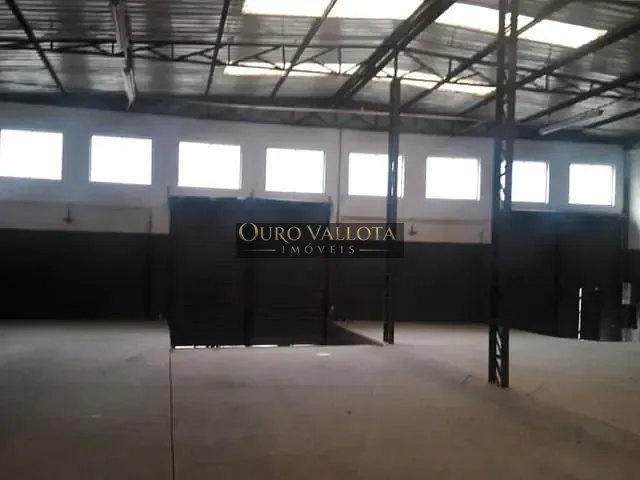 Loja com 460m², para alugar, no bairro Brás em São Paulo