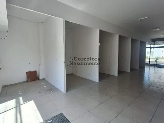 Loja com 9m², para alugar, no bairro Centro em Jacareí