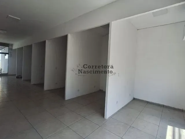 Loja com 9m², para alugar, no bairro Centro em Jacareí