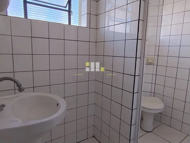 Loja com 536m², para alugar, no bairro Vila Menuzzo em Sumaré