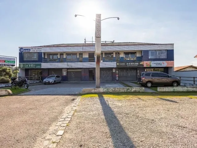 Loja para alugar, no bairro Santa Cândida em Curitiba
