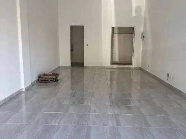 Loja para alugar, no bairro Alto da Rua XV em Curitiba