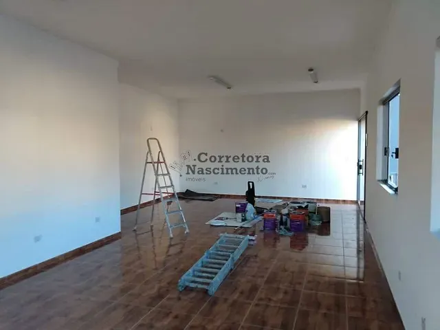 Loja com 100m², para alugar, no bairro Jardim Nova Esperança em Jacareí