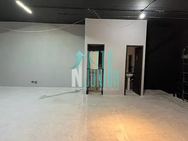 Loja com 198m², para alugar, no bairro Moema em São Paulo