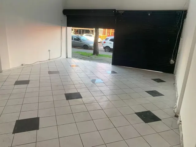 Loja para alugar, no bairro Hauer em Curitiba