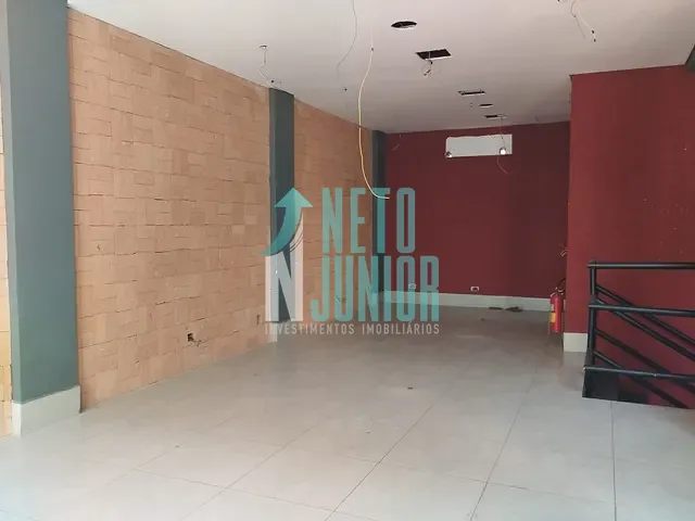 Loja com 200m², para alugar, no bairro Moema em São Paulo