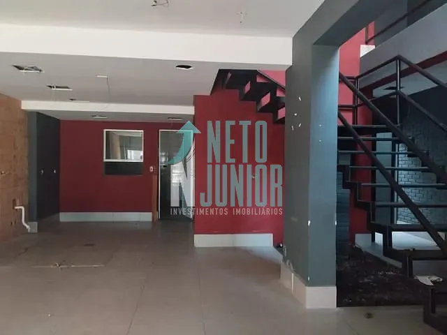 Loja com 200m², para alugar, no bairro Moema em São Paulo