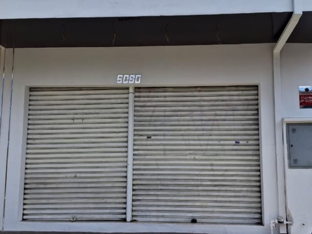 Loja para alugar, no bairro CAPÃO RASO em Curitiba