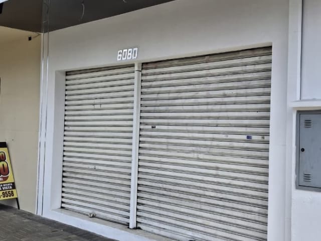 Loja para alugar, no bairro CAPÃO RASO em Curitiba