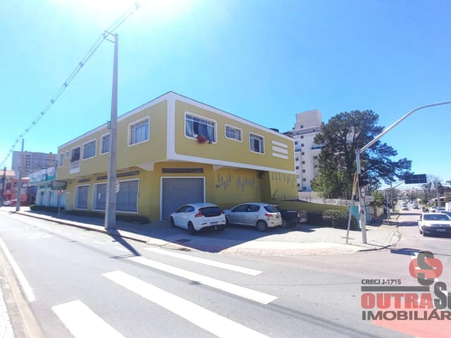 Loja para alugar, no bairro CAPÃO RASO em Curitiba