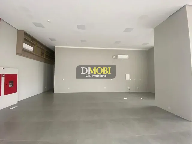 Loja com 100m², para alugar, no bairro Centro em Gravataí