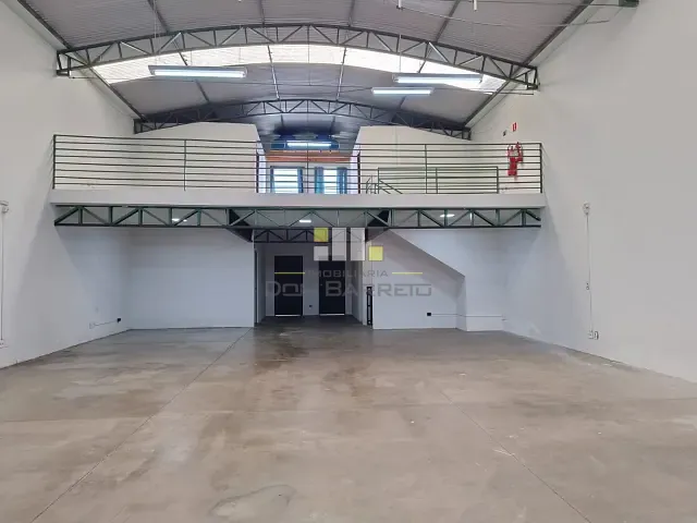 Loja com 220m², para alugar, no bairro Parque Euclides Miranda em Sumaré