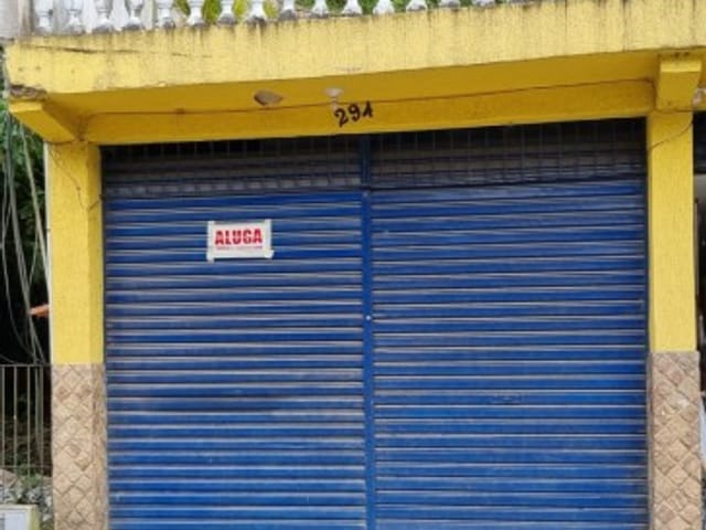 Loja para alugar, no bairro Retiro em Petrópolis