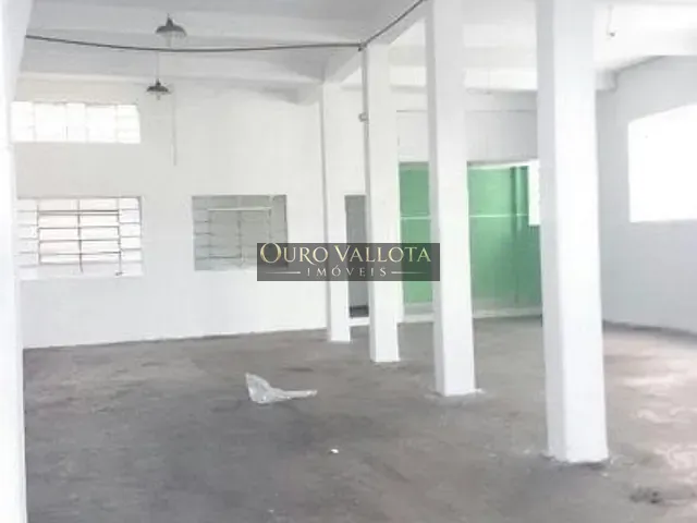 Loja com 180m², para alugar, no bairro Quarta Parada em São Paulo