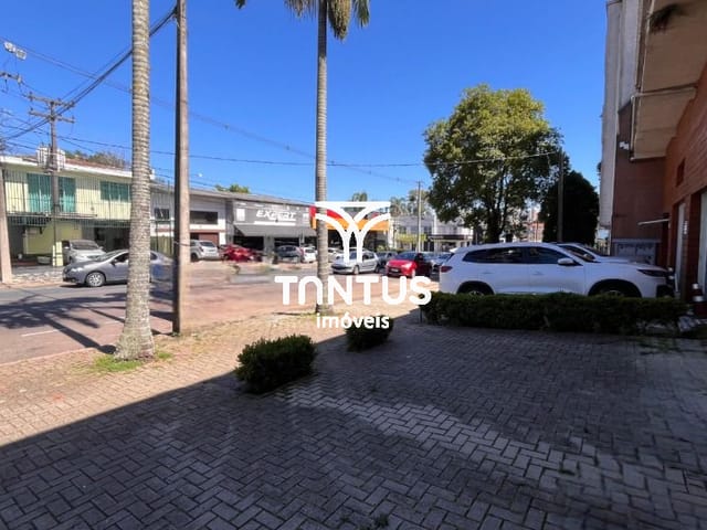 Loja para alugar, no bairro Rebouças em Curitiba