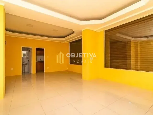 Loja com 74m², à venda, no bairro Rio Branco em Porto Alegre