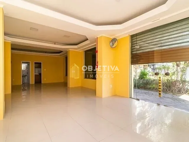 Loja com 74m², à venda, no bairro Rio Branco em Porto Alegre