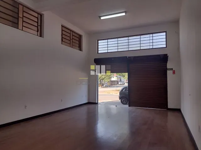Loja com 60m², para alugar, no bairro Jardim São Carlos em Sumaré